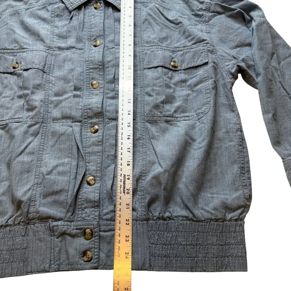 Carole Little Denim Jacket Sport Shirt Style Button Up Pockets Blue‎ Size 6